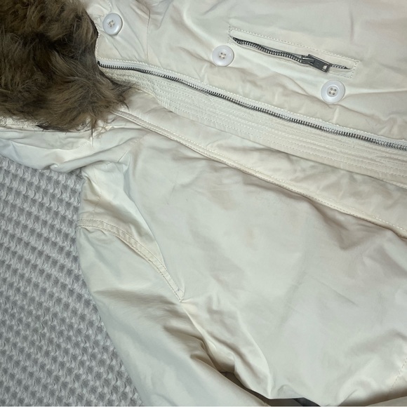 American Eagle winter coat size M  fur hood - Picture 12 of 16